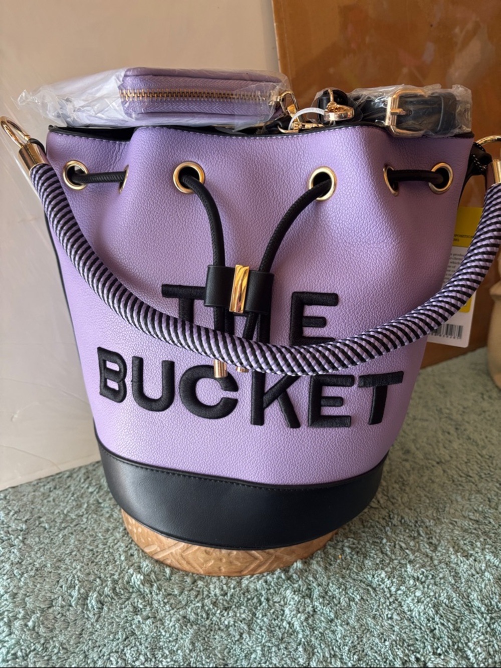 Unbranded Lavender Bucket Shoulder Bag with Rope Handle wallet included